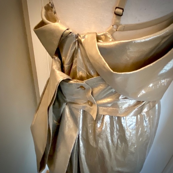 STELLA MCCARTNEY🔥CHAMPAGNE SILVER MINI DRESS 🔥 Stunning “Party Ready” Dress 🔥 - Picture 8 of 13